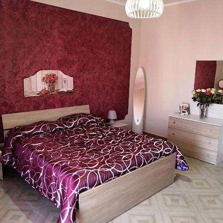 Case vacanze LE ROSE Campofelice Di Roccella Buitenkant foto