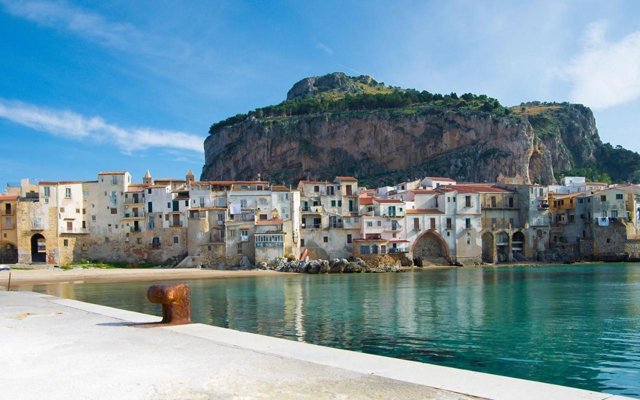 Case vacanze LE ROSE Campofelice Di Roccella Buitenkant foto