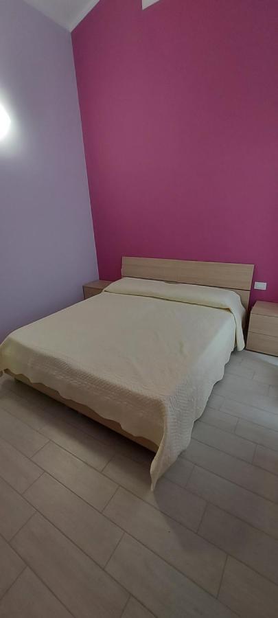 Case vacanze LE ROSE Campofelice Di Roccella Buitenkant foto