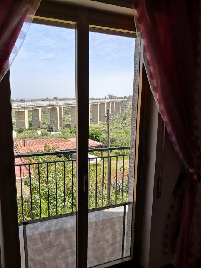Case vacanze LE ROSE Campofelice Di Roccella Buitenkant foto